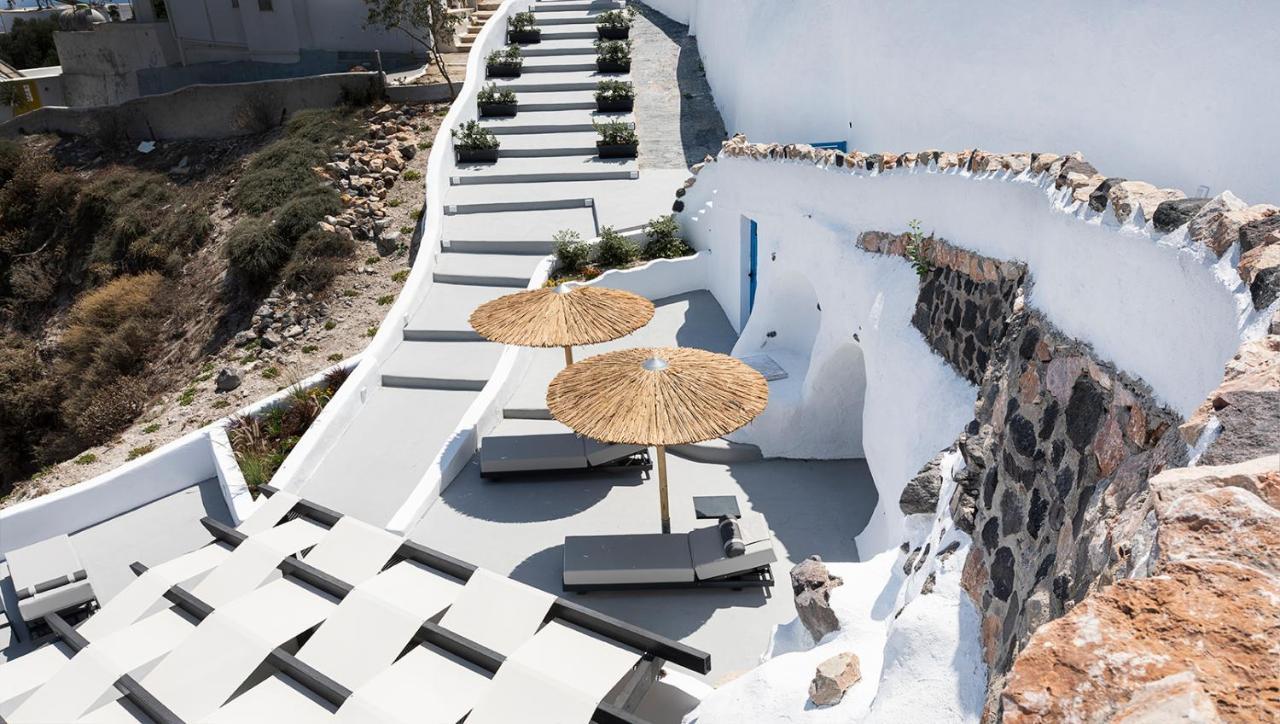 Rafael' S Mediteranian Cave Suites フィロステファニ エクステリア 写真